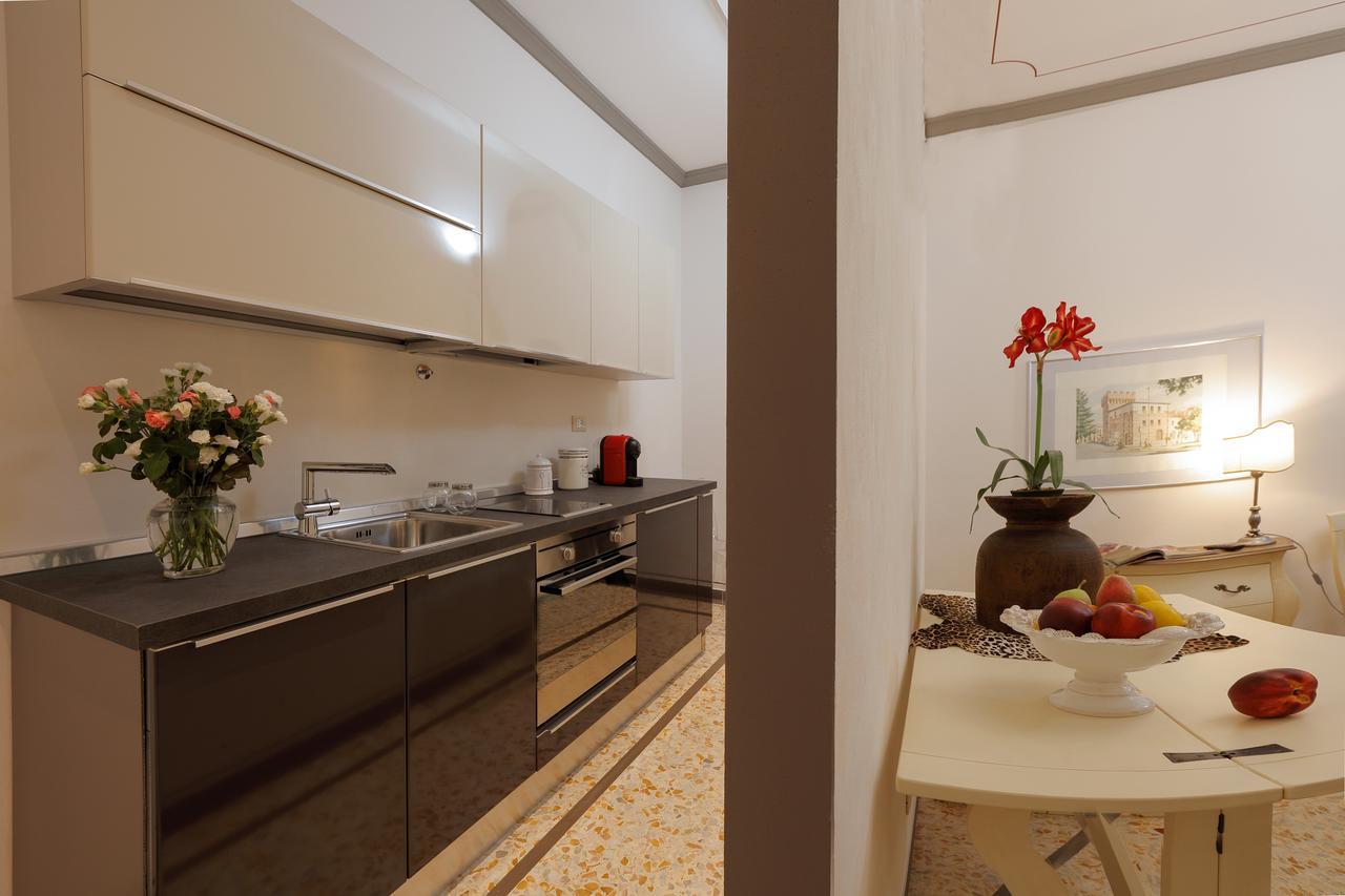 Palazzo Mari Suite & Rooms B&B Montevarchi Zewnętrze zdjęcie
